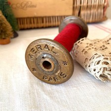Antica bobina francese e filo