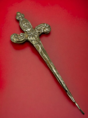 Accessorio per statua