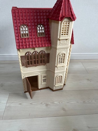 Sylvanian families red - families, roof