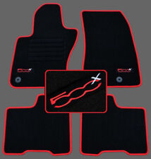 Tappeti su Misura in Moquette Tappetini Ricamati FIAT 500X 2014-2017 Bordo Rosso