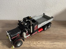 LEGO® Technic Tow Truck / Set