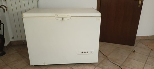 Congelatore pozzetto - congelatore, a
