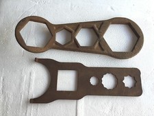 Lotto 2 attrezzi Big Farm