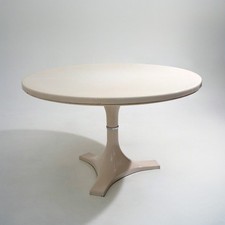 Central Leg Table by Ignazio