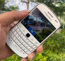 BLACKBERRY 9900 BOLD - 8 GB -