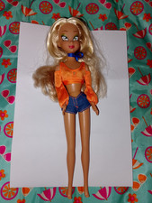 bambola Flora winx club trendy