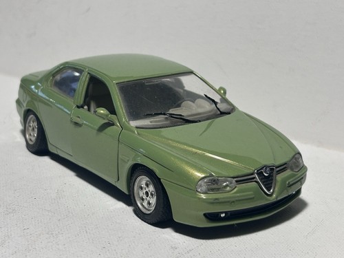 Burago alfa romeo - 1/24, 156