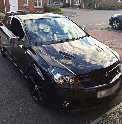 Vauxhall gte hybrid - hybrid, prese