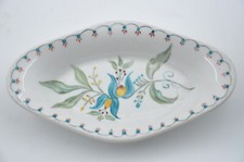 Piatto da Portata IN Ceramica Con Decoro Floreale, Firmata Odile, Insieme, Corpo