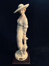 Statua statuina scultura