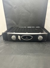 Amplificatore di riferimento Behringer modello A500