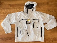 NIKE TECH GIACCA LEGGERA uomo