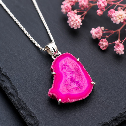 Collana con ciondolo onice