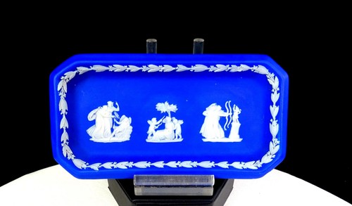 Wedgwood antico vassoio spilla
