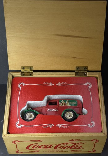 Camion consegna pannello coca - camion,