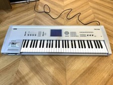 Korg Triton 61 tasti sintetizzatore musica workstation tastiera strumenti mus...