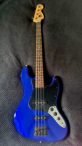 Squier affinity jazz bass 2008 - affinity,