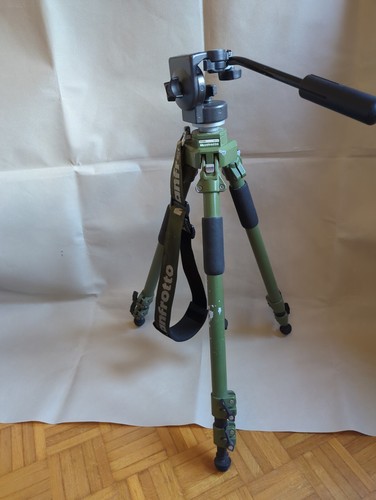 Cavalletto treppiedi manfrotto - cavalletto,