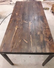 Tavolo in ferro e legno