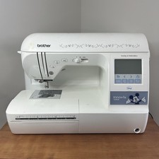 Macchina da cucire e ricamare