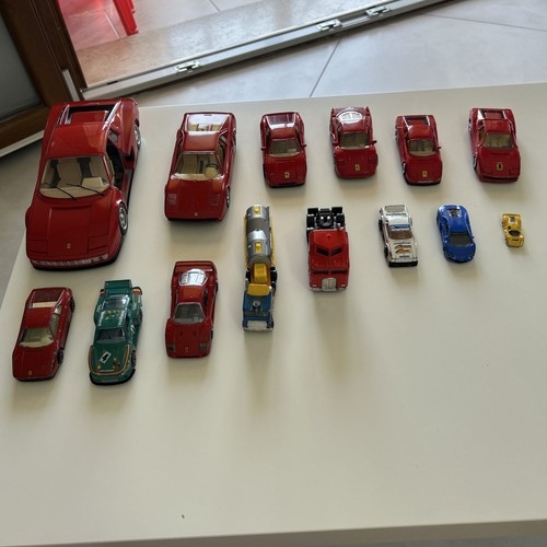 Lotto ferrrari bburago - ferrrari,