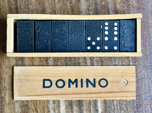 Domino drago gioco di - -,