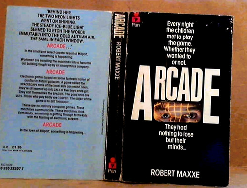 Arcade robert maxxe - by,