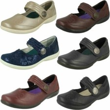 Donna Padders Poem Scarpe