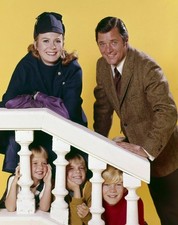 382472 Nanny and the Professor