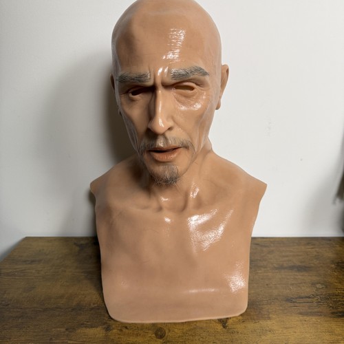 Maschera silicone vecchio