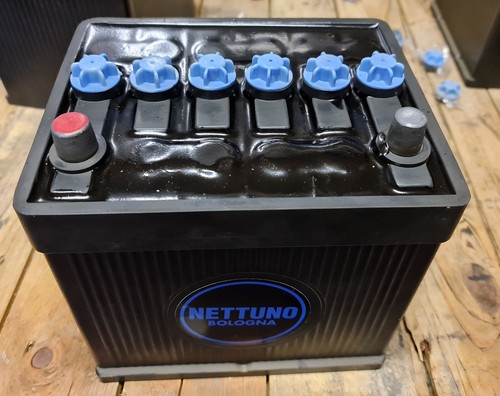 Batteria auto epoca - batteria,