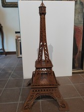 Torre Eiffel in legno