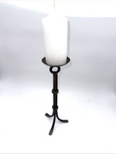 Treppiede portacandele in