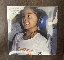 Olivia Rodrigo x Weezer - LIVE