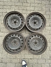 6Jx15H2 ET47 set 4 cerchi in ferro R15 5 fori Volkswagen golf 5 / Skoda Octavia
