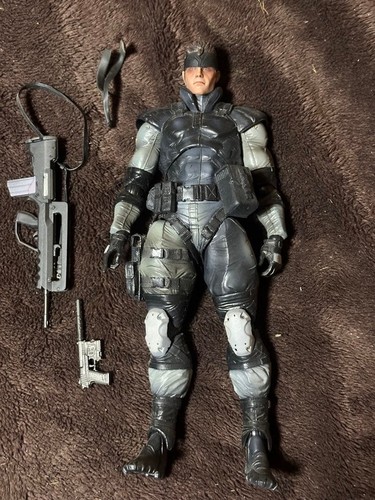 Square enix play arts kai - enix,