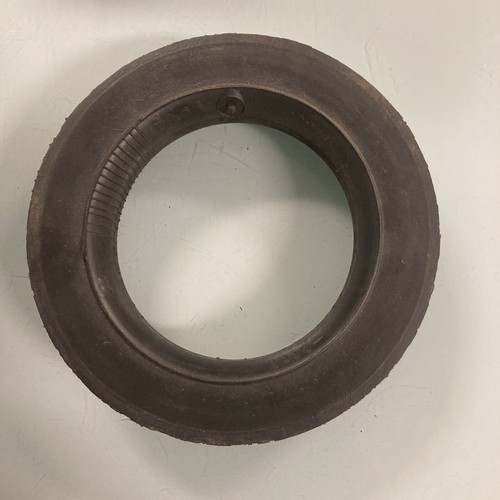 Pneumatico trattore pedale - a,