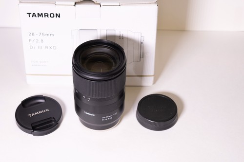 Tamron 75mm 8 di iii - f/2.8,