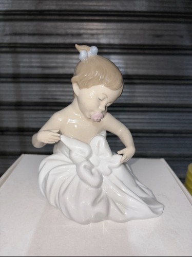 Bimba nao porcellana - nao, in