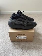 Adidas Yeezy Boost 700 V3