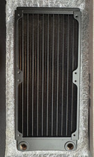 XSPC TX240 Radiatore di raffreddamento ad acqua ultrasottile 20 mm per PC