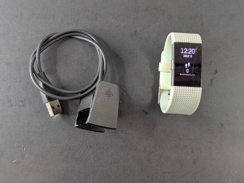 Fitbit charge fitness - fitbit, 2