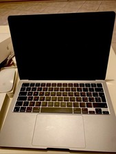 Apple MacBook Air M2 13,6 256 Gb ,8Gb Di Memoria Acquistato Nel  03/03/2024
