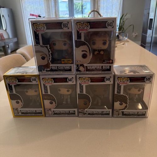 Stranger things funko - stranger,