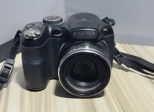 Fujifilm finepix series - finepix, s