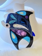 Spilla The Mercurial Manta Ray