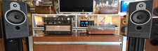 B&W DM-560 monitors high