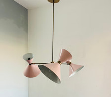 Bellissimo lampadario moderno