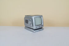 PICCOLO TELEVISORE PORTATILE