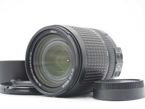 Nikon nikkor 140 - 18-140, mm